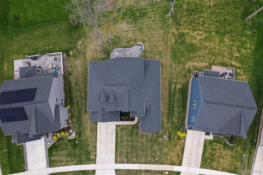 343 Amelia Circle South Lyon City MI 48178