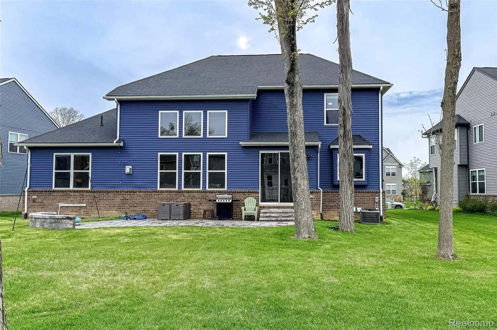 343 Amelia Circle South Lyon City MI 48178