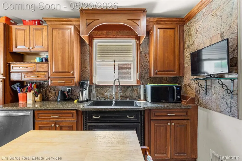 4418 Harvard Road Detroit City MI 48224
