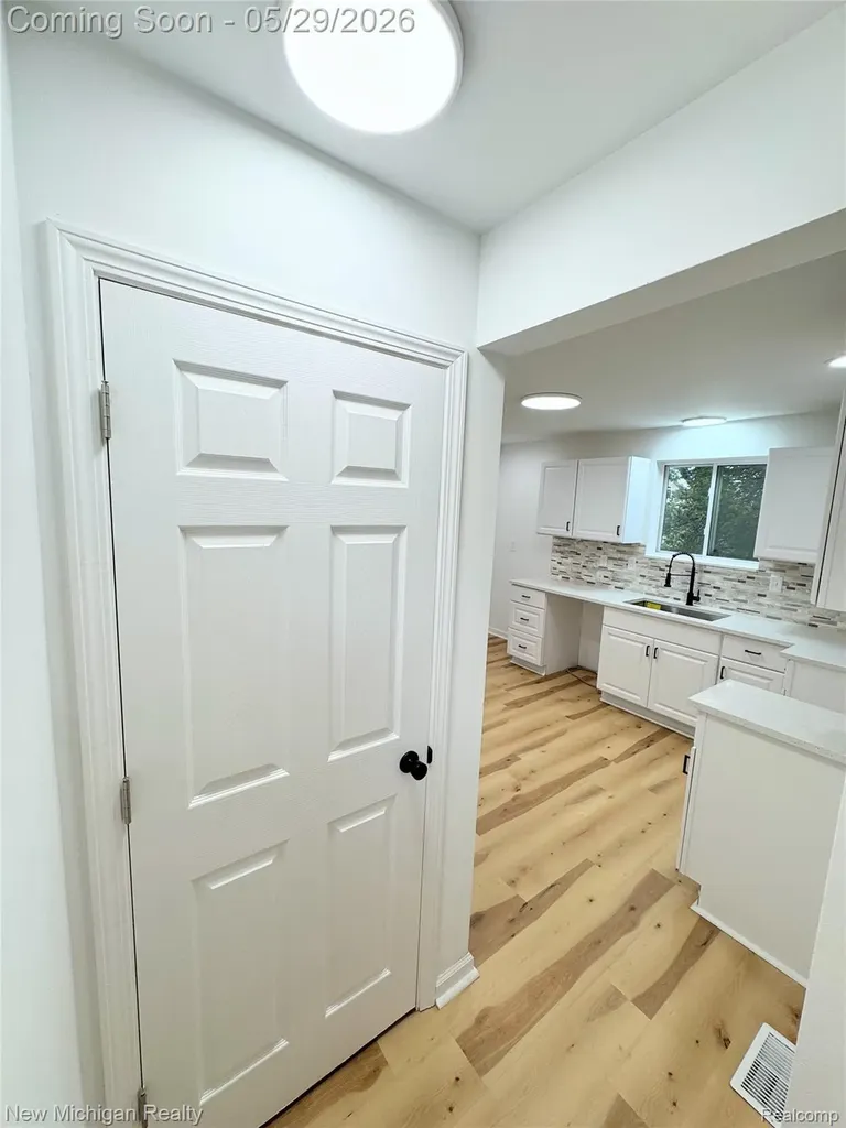 3110 Mcginnis Drive Fenton Charter Township MI 48430