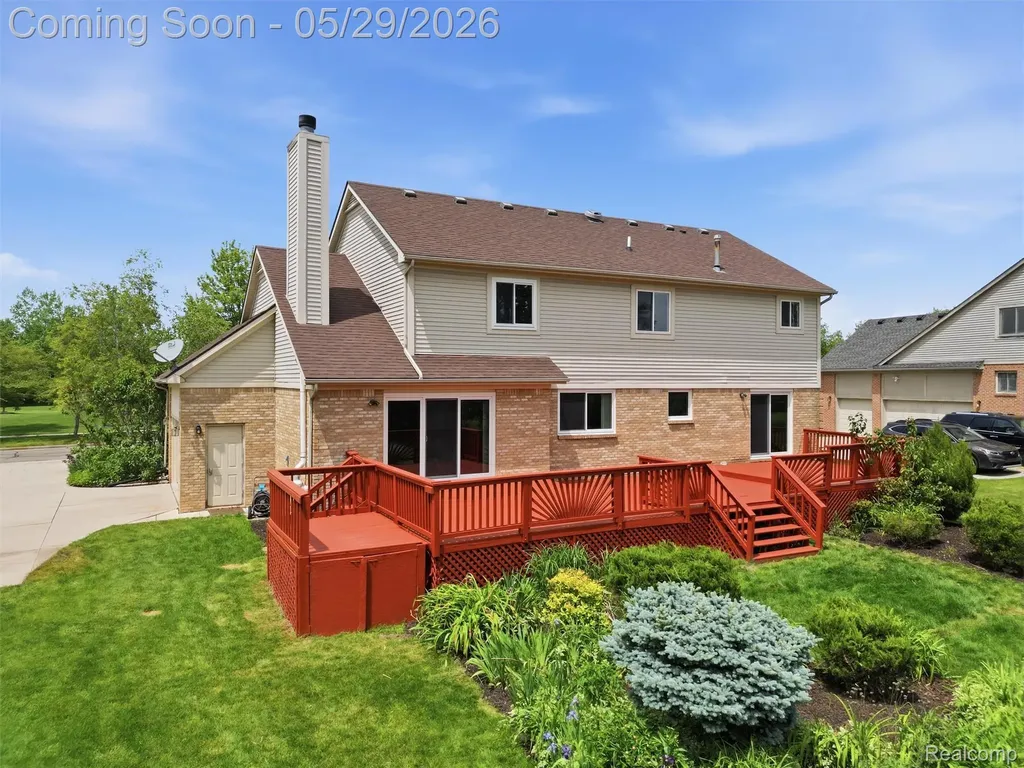 47525 River Woods Drive Canton Charter Township MI 48188