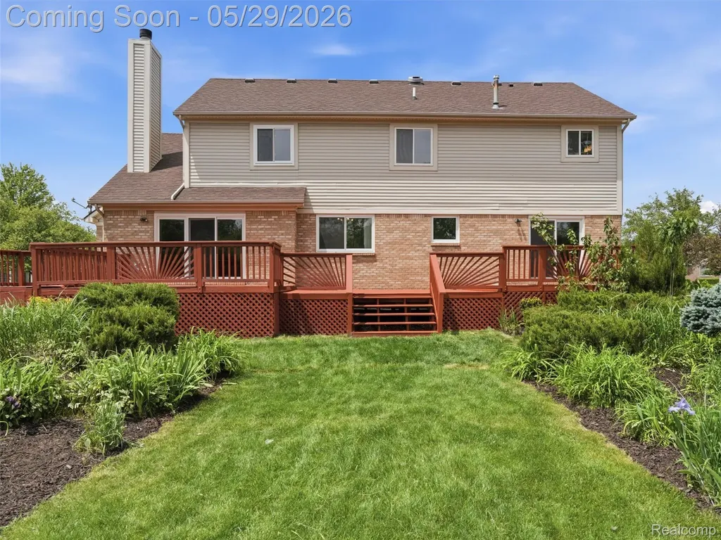 47525 River Woods Drive Canton Charter Township MI 48188