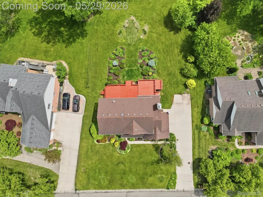 47525 River Woods Drive Canton Charter Township MI 48188