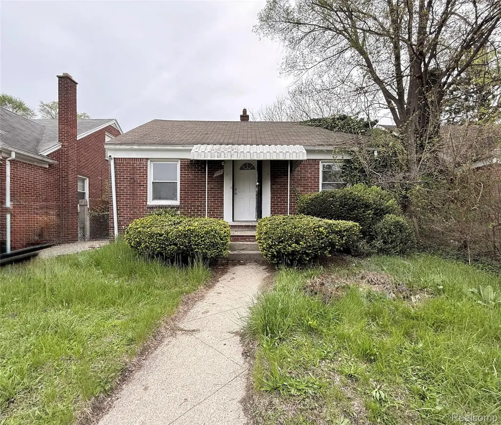 19447 Sunset Street Detroit City MI 48234