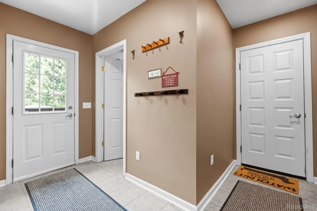 3158 Eden Trail Brighton Township MI 48114