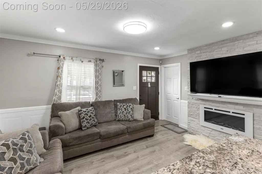 3419 Woodside Street Dearborn City MI 48124