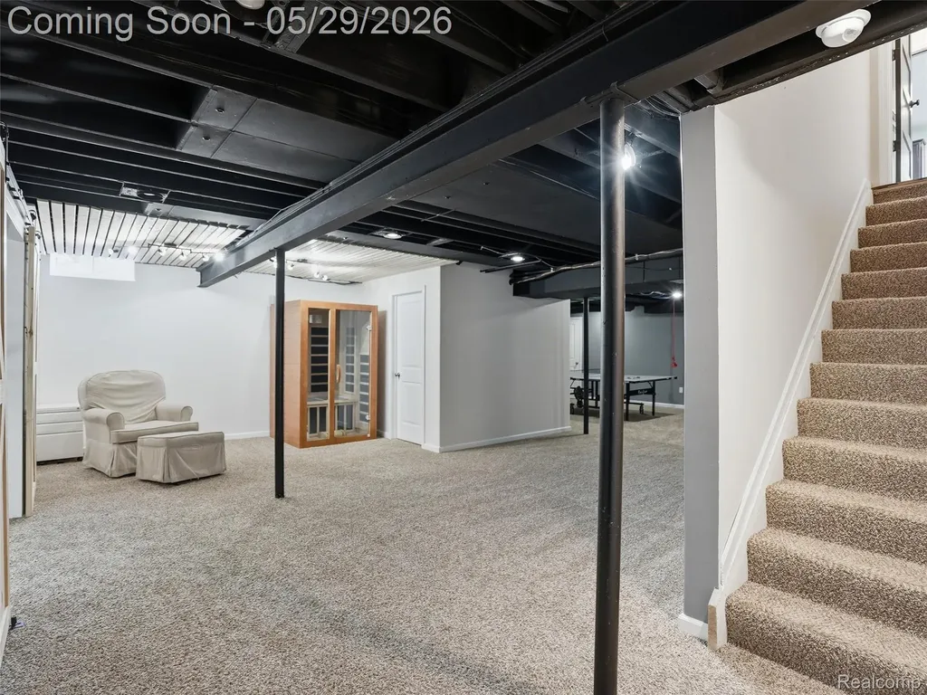 15581 Spiceway Fraser City MI 48026