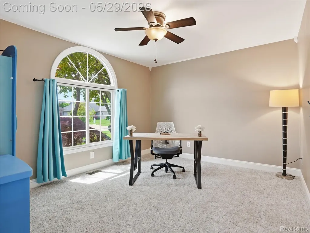 15581 Spiceway Fraser City MI 48026