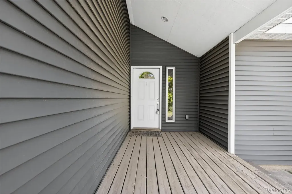 4966 Mack Road Oceola Township MI 48855