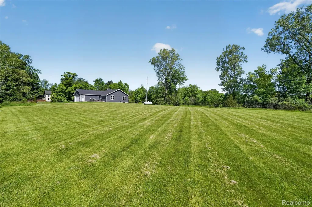 4966 Mack Road Oceola Township MI 48855