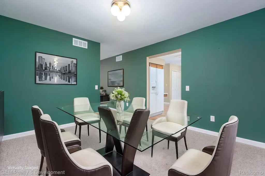 1111 Sarah Road Putnam Township MI 48169