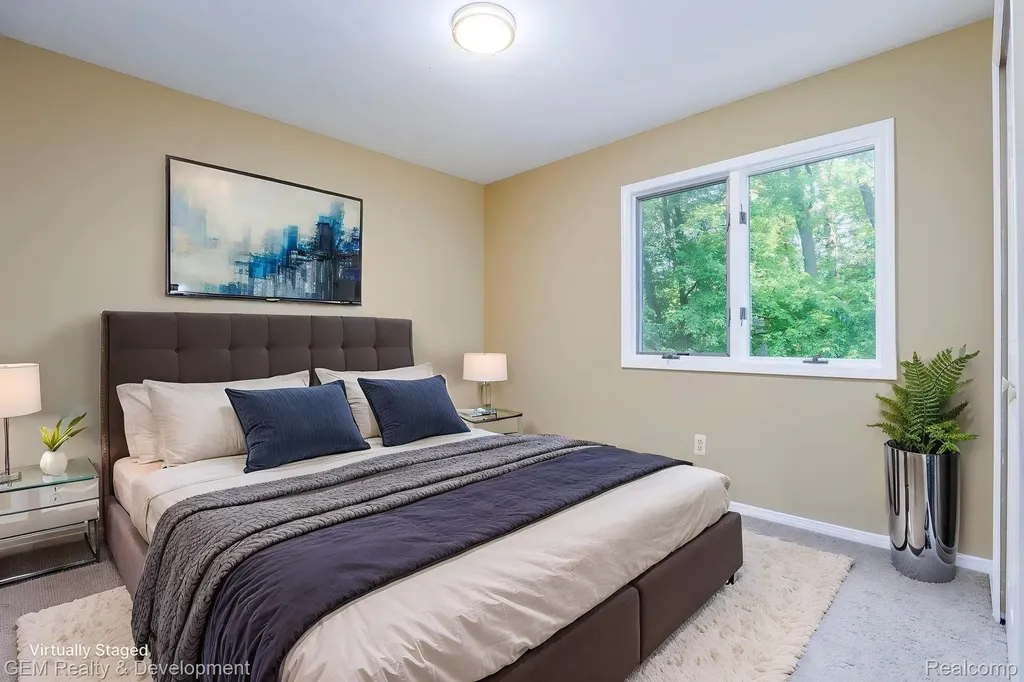 1111 Sarah Road Putnam Township MI 48169