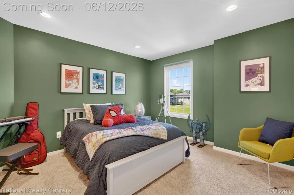 1042 Saint Andrews Highland Charter Township MI 48357