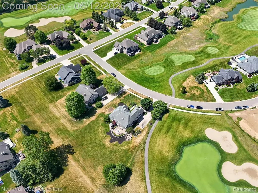 1042 Saint Andrews Highland Charter Township MI 48357