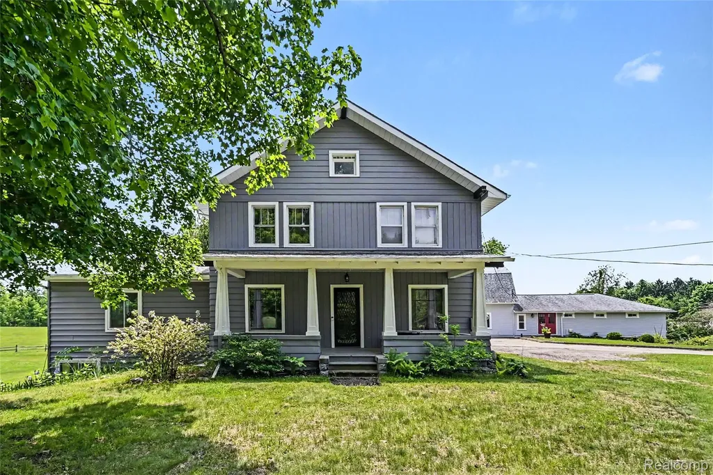10810 Petrieville Highway Eaton Rapids Township MI 48827