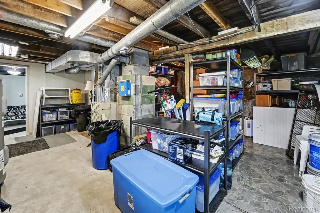 10810 Petrieville Highway Eaton Rapids Township MI 48827