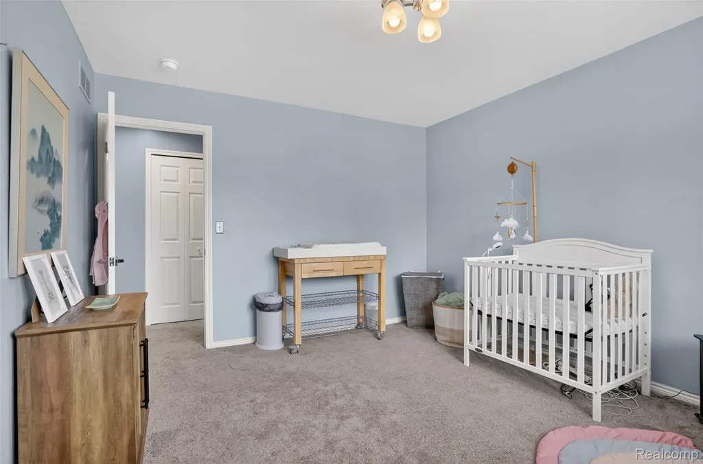 46582 Middle Brook Drive Macomb Township MI 48044