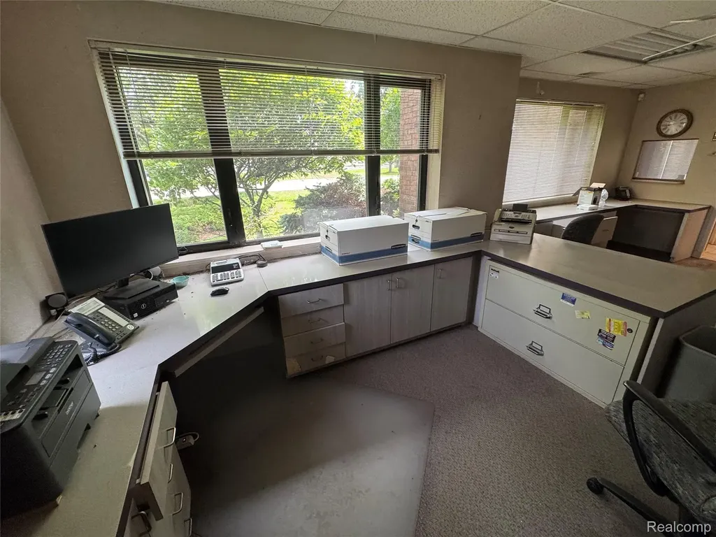 1955 Bellingham Drive Troy City MI 48083