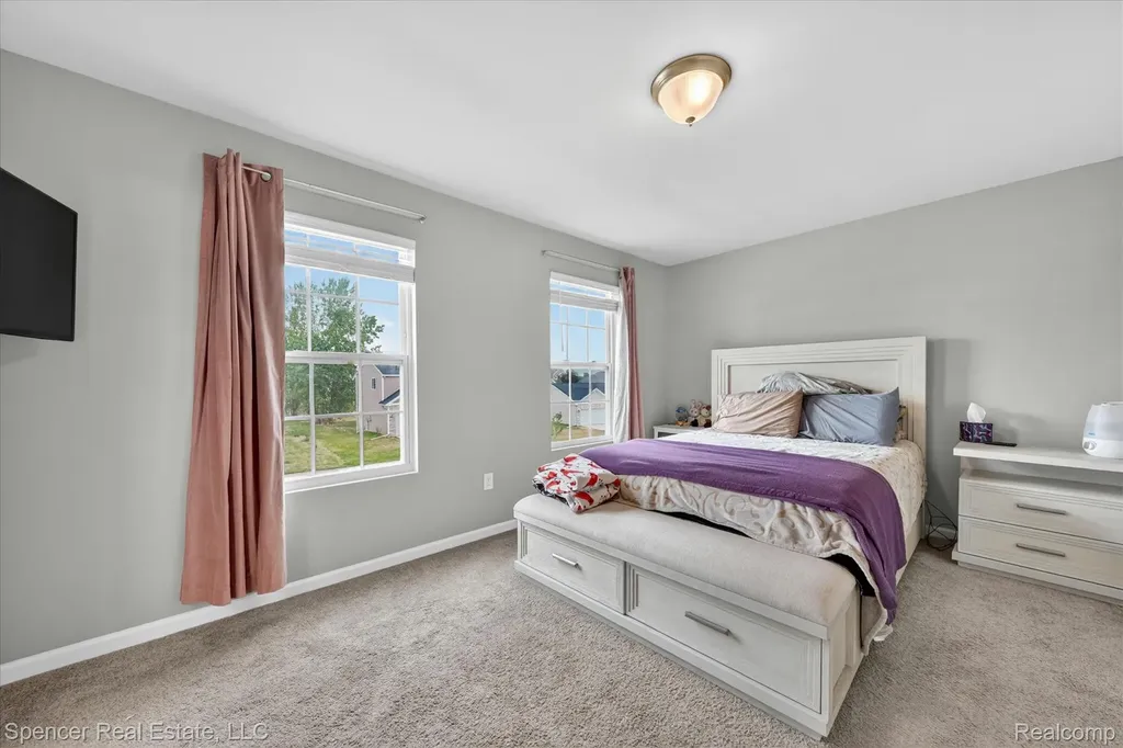 1110 Lancaster Street Lapeer City MI 48446