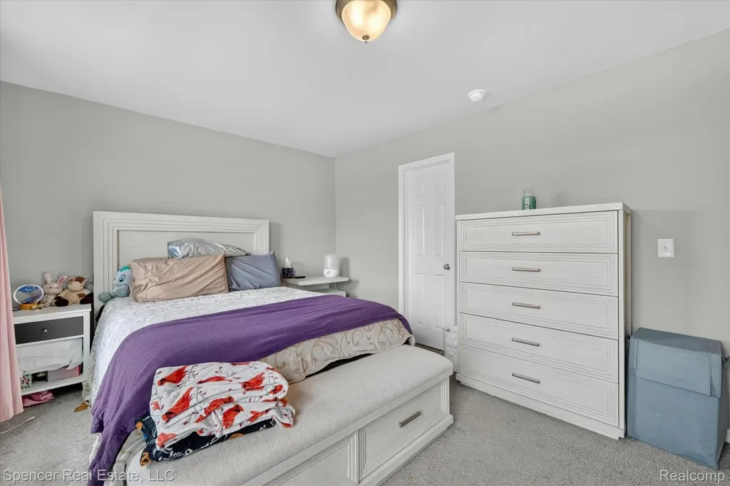 1110 Lancaster Street Lapeer City MI 48446