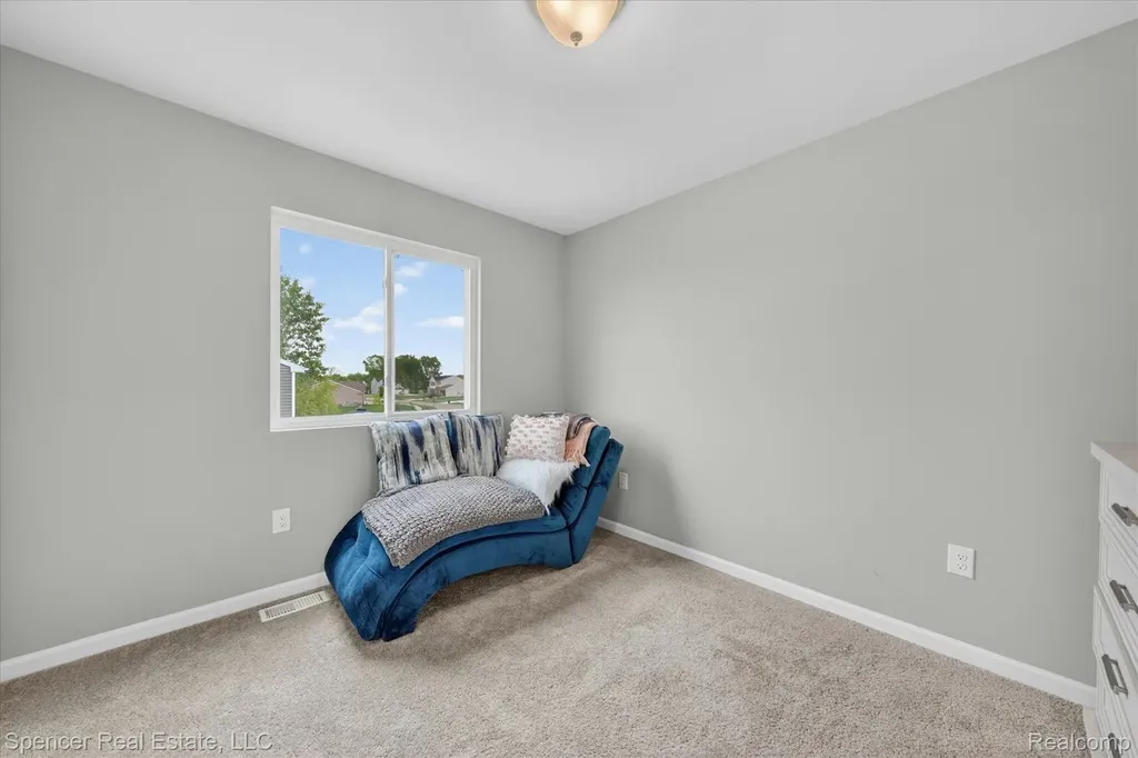 1110 Lancaster Street Lapeer City MI 48446