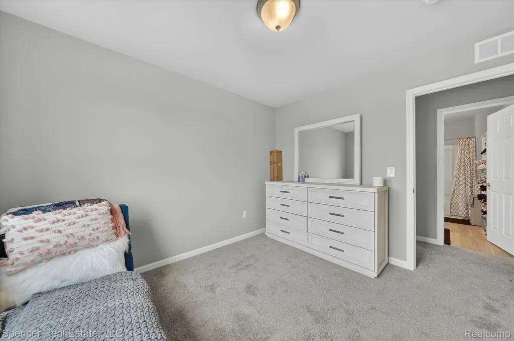1110 Lancaster Street Lapeer City MI 48446