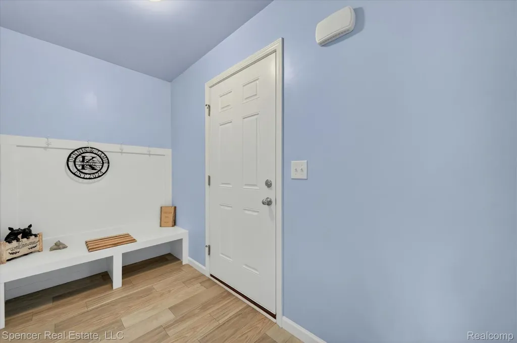 1110 Lancaster Street Lapeer City MI 48446