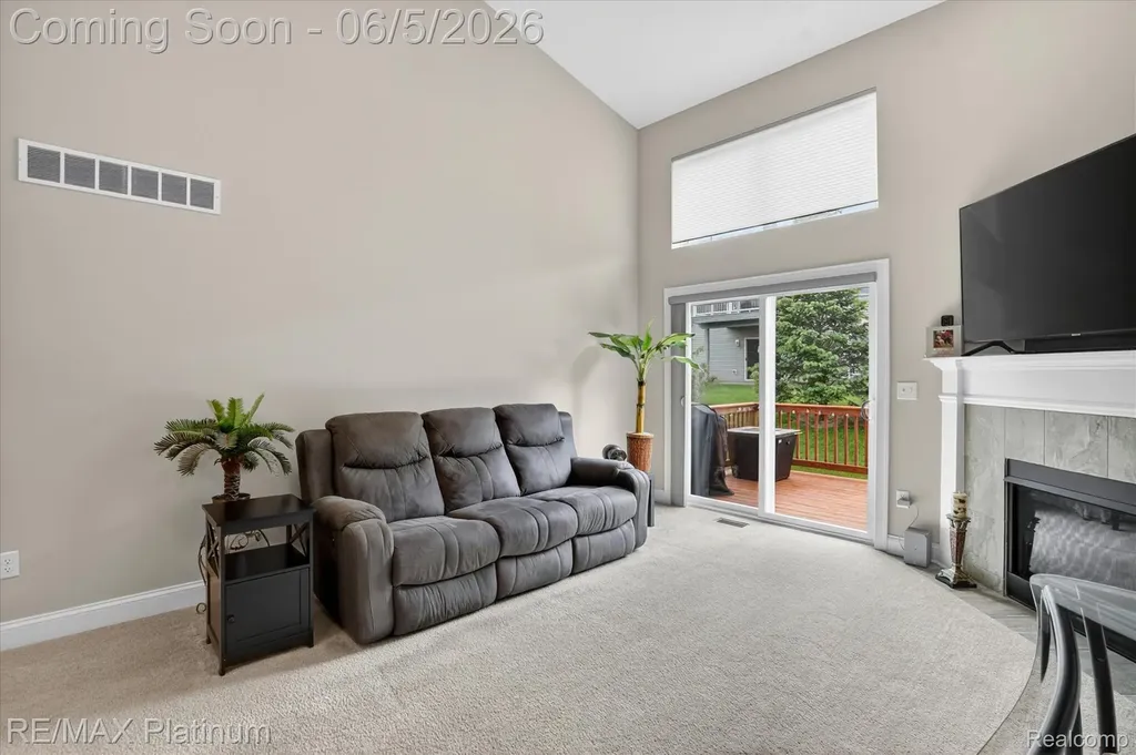 465 Hosta Marion Township MI 48843