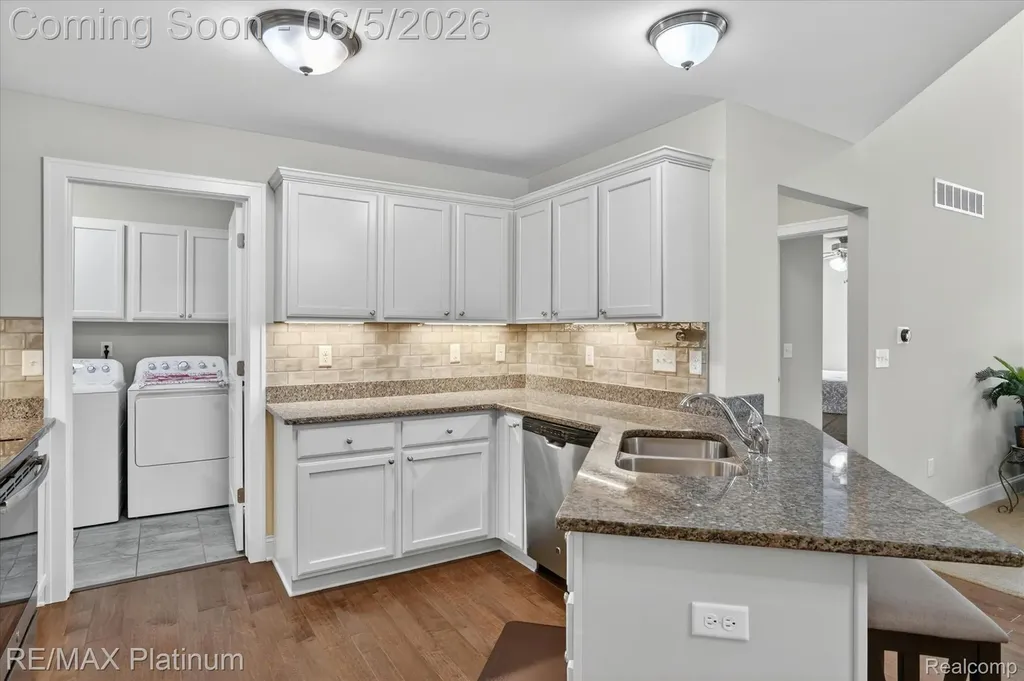 465 Hosta Marion Township MI 48843