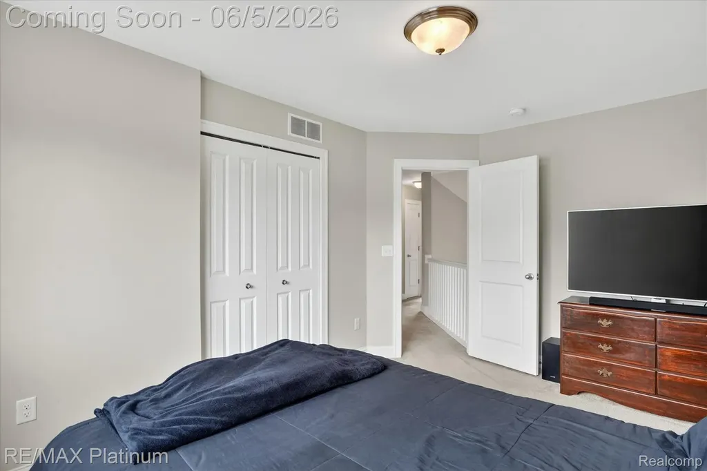 465 Hosta Marion Township MI 48843