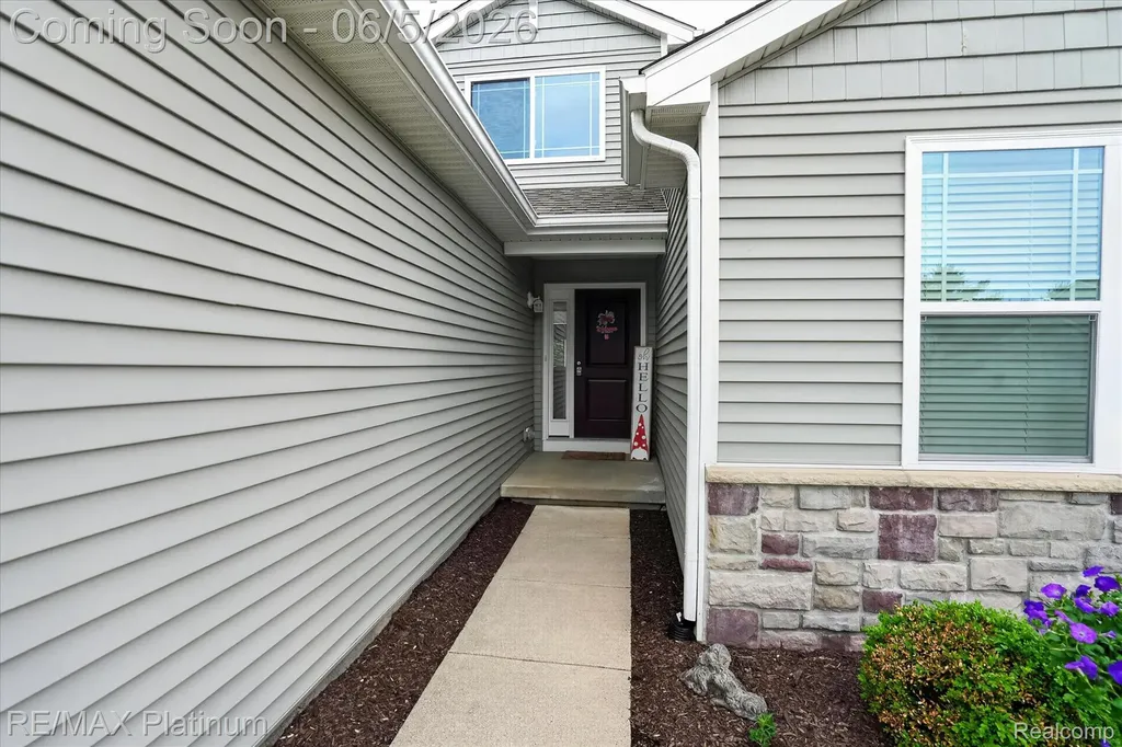 465 Hosta Marion Township MI 48843