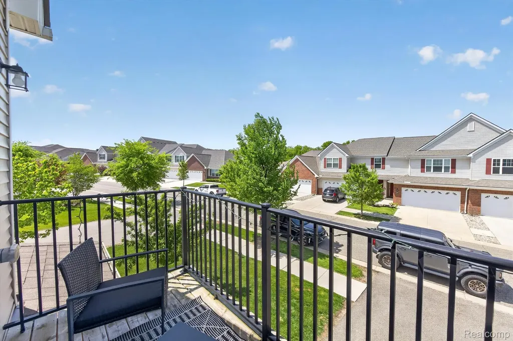 9988 Ridge Run Street Hartland Township MI 48855