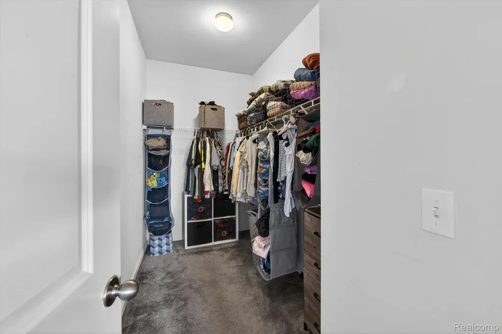 9988 Ridge Run Street Hartland Township MI 48855