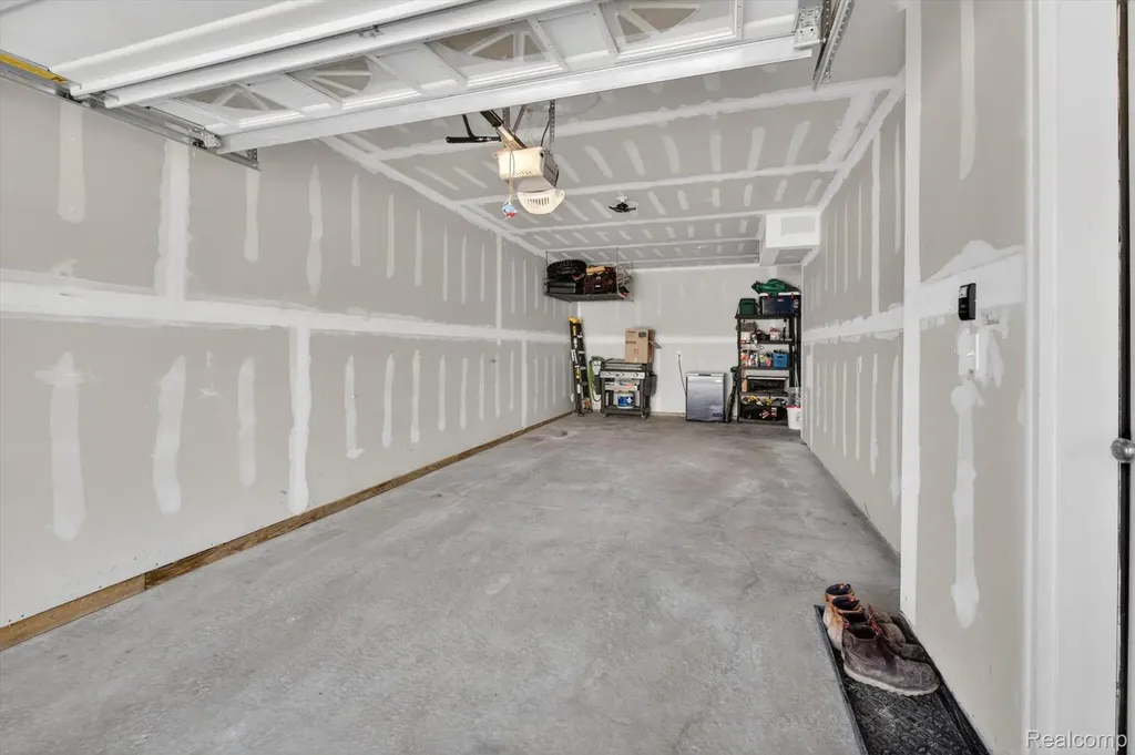 9988 Ridge Run Street Hartland Township MI 48855
