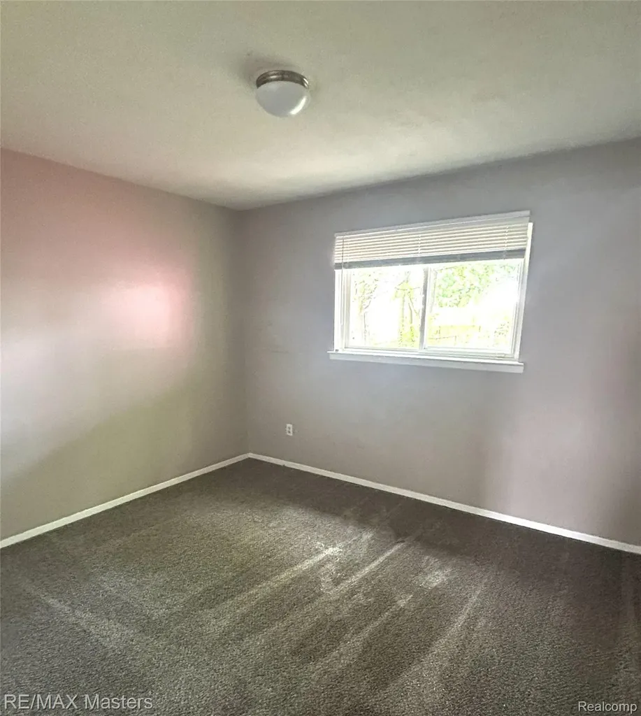 4210 Hazel Avenue Lincoln Park City MI 48146