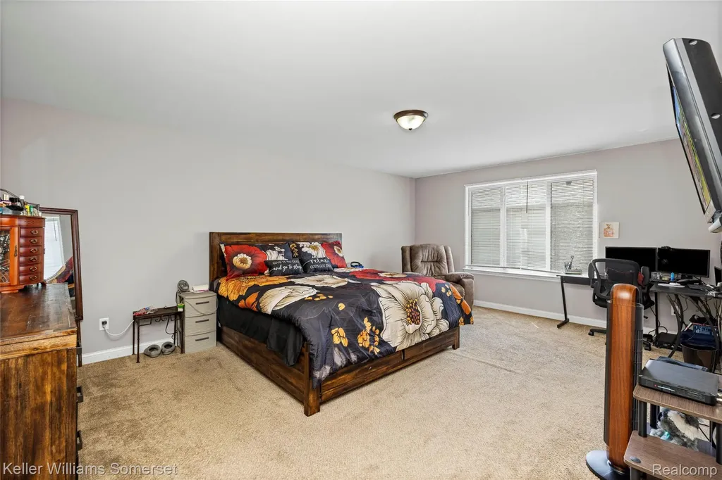 37505 Tamarack Drive Sterling Heights City MI 48310