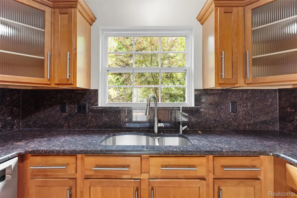 6387 Scoter Lane Pittsfield Charter Township MI 48197