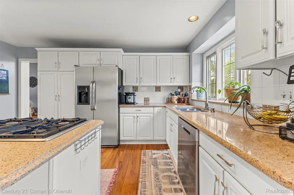 756 Sandalwood Road Canton Charter Township MI 48188