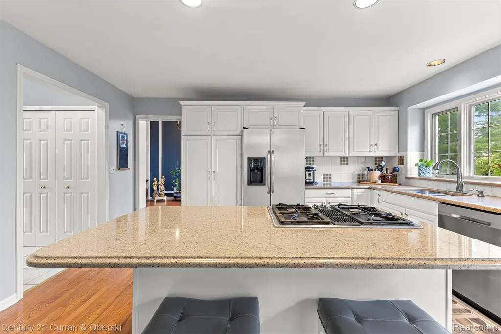 756 Sandalwood Road Canton Charter Township MI 48188