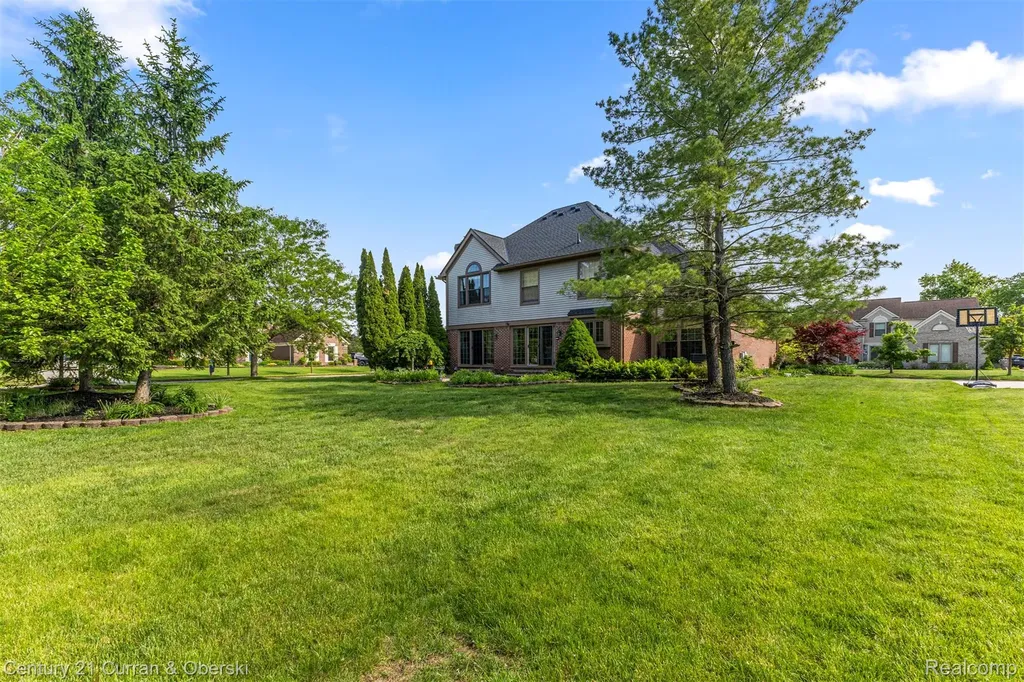 756 Sandalwood Road Canton Charter Township MI 48188
