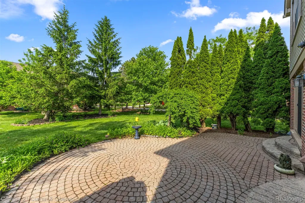 756 Sandalwood Road Canton Charter Township MI 48188