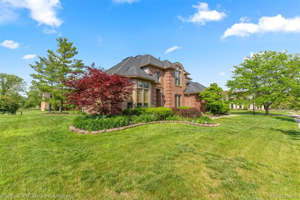 756 Sandalwood Road Canton Charter Township MI 48188