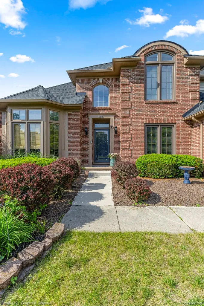 756 Sandalwood Road Canton Charter Township MI 48188