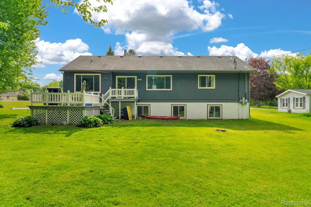 3176 Yorkshire Drive Port Huron Charter Township MI 48060