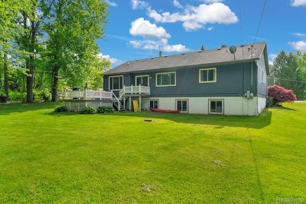 3176 Yorkshire Drive Port Huron Charter Township MI 48060