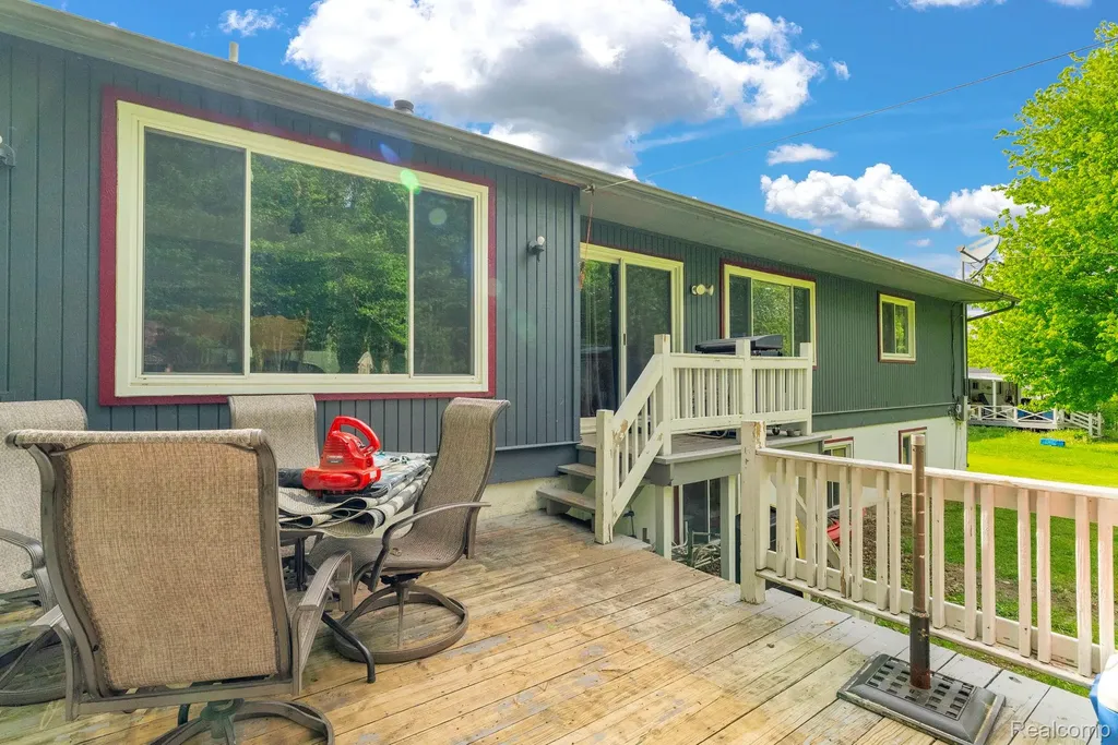 3176 Yorkshire Drive Port Huron Charter Township MI 48060