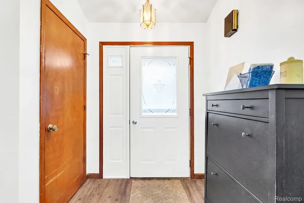 3176 Yorkshire Drive Port Huron Charter Township MI 48060