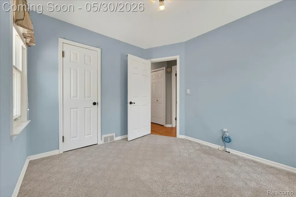 21700 Trombly Street St. Clair Shores City MI 48080