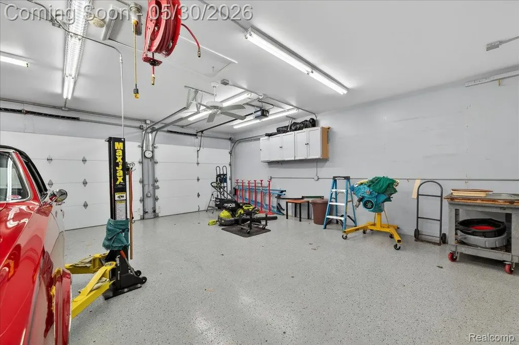 21700 Trombly Street St. Clair Shores City MI 48080