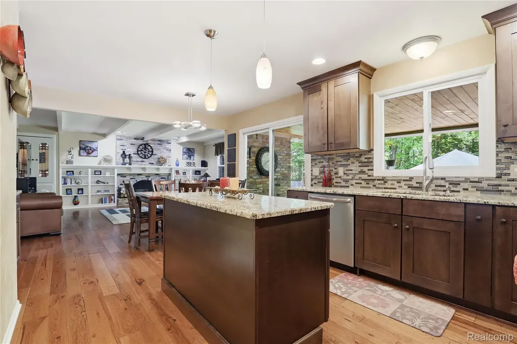 6211 Kings Scepter Road Grand Blanc Charter Township MI 48439